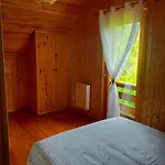 Le Saintantheme / Praboure Chalet *