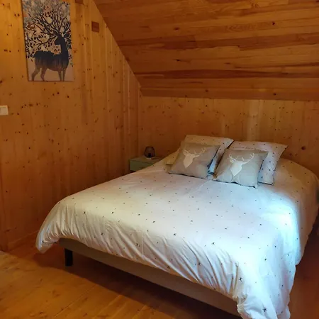 Chalet Le Saintantheme / Praboure